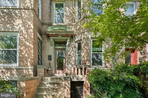 1741 Kilbourne Pl NW, Washington, DC 20010