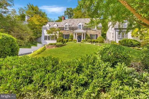 5143 Macomb St NW, Washington, DC 20016