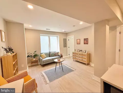 1806 D St NE #1, Washington, DC 20002 photo 1