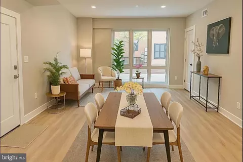1806 D St NE #4, Washington, DC 20002 photo 1