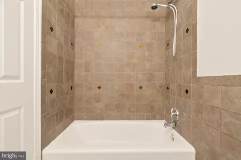 Bath - 1254 Simms Pl NE, Washington, DC 20002 photo 1 of 1