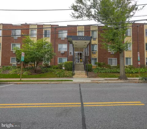 3000 7th St NE #306, Washington, DC 20017