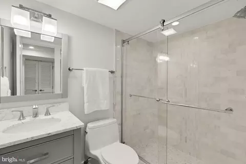 Bath - 1321 E Street St NE, Washington, DC 20002 photo 3 of 3