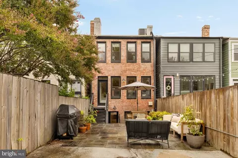 Exterior - 1321 E Street St NE, Washington, DC 20002 photo 6 of 6