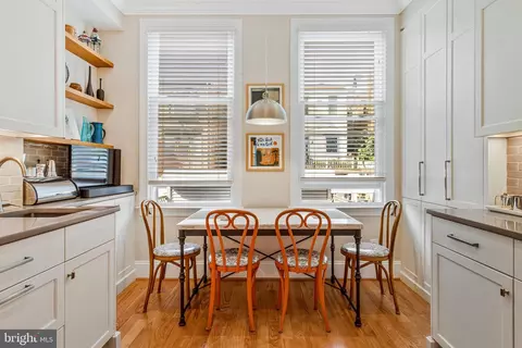 1749 Swann St NW, Washington, DC 20009 photo 17