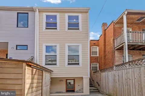1749 Swann St NW, Washington, DC 20009 photo 45