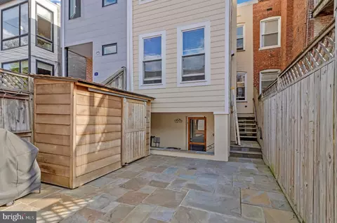 1749 Swann St NW, Washington, DC 20009 photo 46