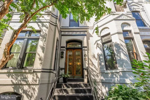 1704 19th St NW #5, Washington, DC 20009