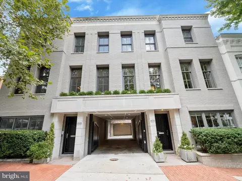 1631 33rd St NW, Washington, DC 20007 photo 3