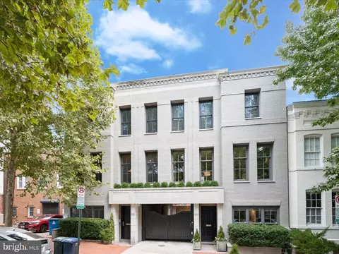 1631 33rd St NW, Washington, DC 20007