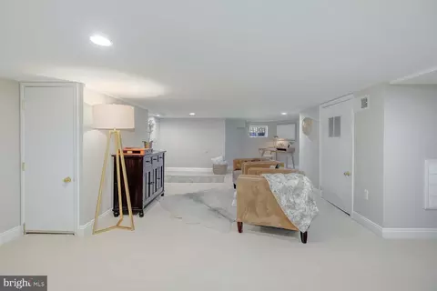 1255 I St NE, Washington, DC 20002 photo 33