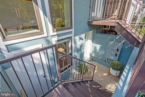 Exterior - 910 9th St NE #1, Washington, DC 20002 photo 14 of 15