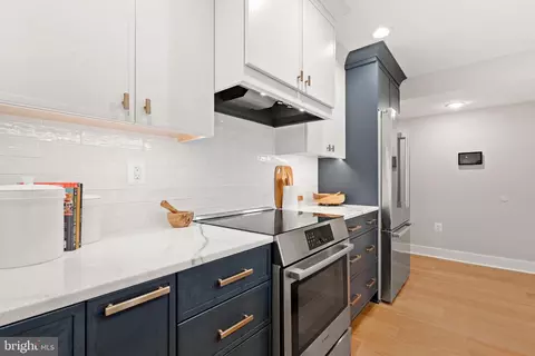 Kitchen - 910 9th St NE #1, Washington, DC 20002 photo 6 of 7