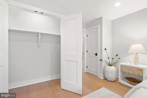 Other - 910 9th St NE #1, Washington, DC 20002 photo 6 of 14