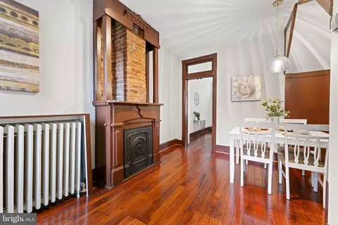 Dining - 307 4th St NE, Washington, DC 20002 photo 3 of 3