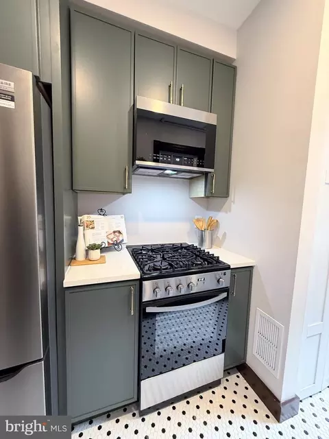 Kitchen - 307 4th St NE, Washington, DC 20002 photo 3 of 8