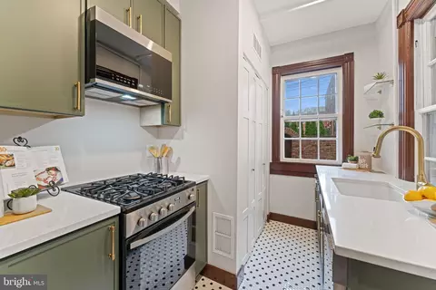 Kitchen - 307 4th St NE, Washington, DC 20002 photo 2 of 8