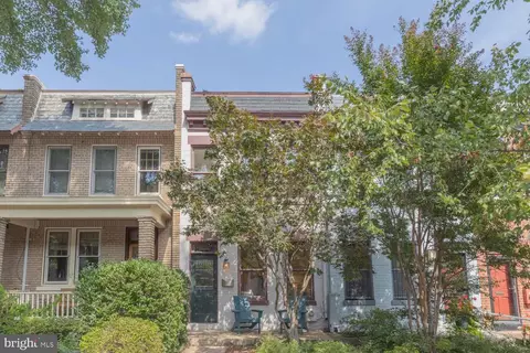 1220 C St SE, Washington, DC 20003