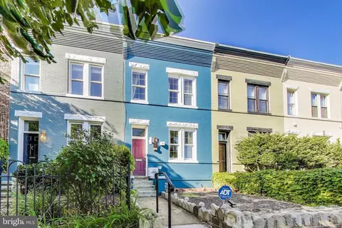 1236 D St SE, Washington, DC 20003