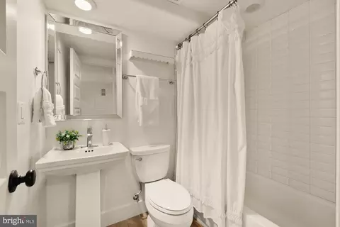 Bath - 1739 D St NE, Washington, DC 20002 photo 4 of 4
