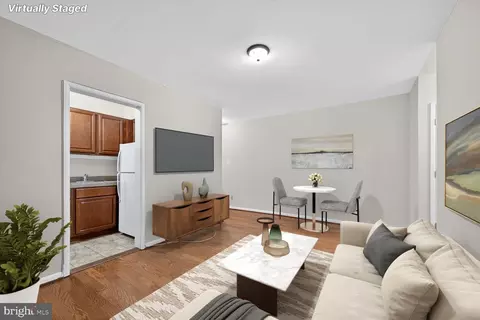 Living - 2316 40th Pl NW #103, Washington, DC 20007 photo 3 of 3