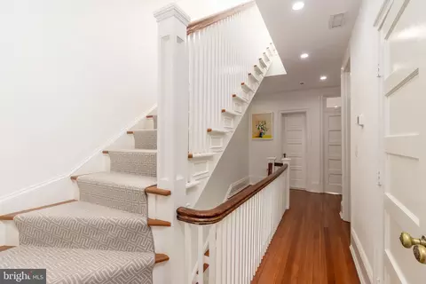 Entry Way - 2131 Bancroft Pl NW, Washington, DC 20008 photo 10 of 11