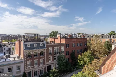 View/Area - 2131 Bancroft Pl NW, Washington, DC 20008 photo 3 of 3