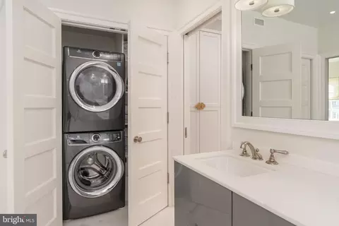 Other - 2131 Bancroft Pl NW, Washington, DC 20008 photo 6 of 13