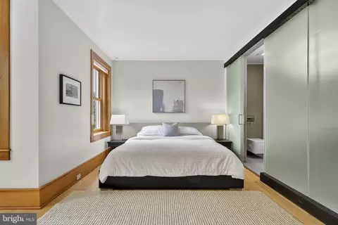 Bedroom - 135 13th St NE, Washington, DC 20002 photo 3 of 15