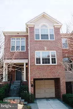 3901 Highwood Ct NW, Washington, DC 20007