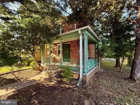 Exterior - 4501 Harrison St NW, Washington, DC 20015 photo 2 of 25