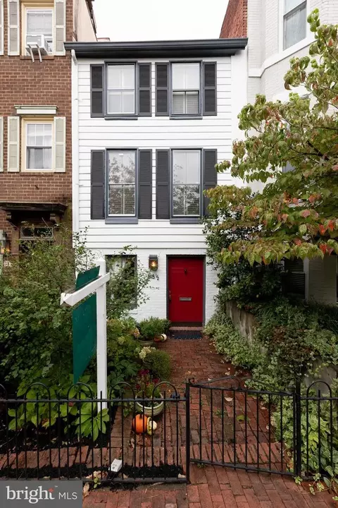 515 12 6th St SE, Washington, DC 20003
