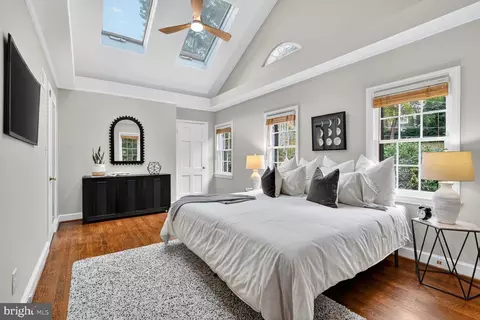 1920 47th St NW, Washington, DC 20007 photo 16