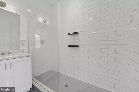 Bath - 901 D St NE #207, Washington, DC 20002 photo 1 of 5