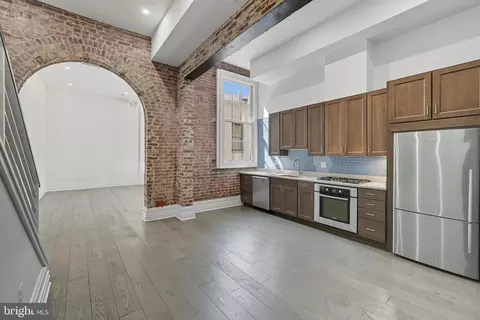 Entry Way - 901 D St NE #207, Washington, DC 20002 photo 5 of 10