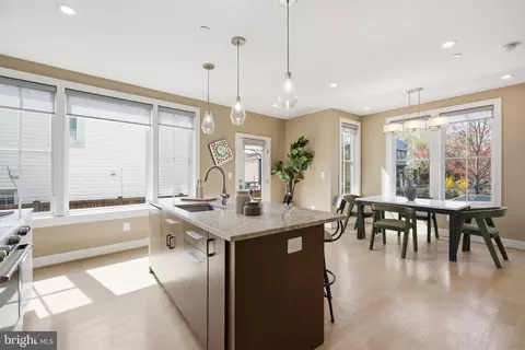 1301 Potomac Ave SE #2, Washington, DC 20003