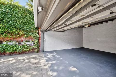 3327 O St NW, Washington, DC 20007 photo 42
