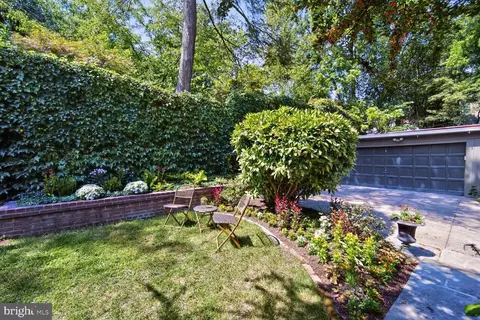 3327 O St NW, Washington, DC 20007 photo 39