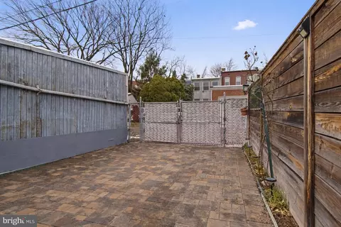 140 11th St NE, Washington, DC 20002 photo 44