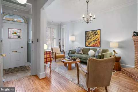 140 11th St NE, Washington, DC 20002 photo 4