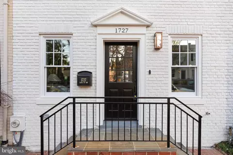1727 34th St NW, Washington, DC 20007