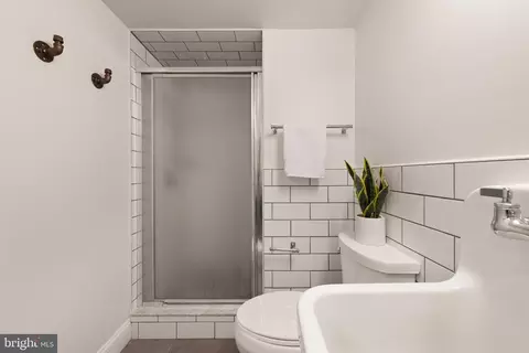 Bath - 408 13th St NE, Washington, DC 20002 photo 2 of 3
