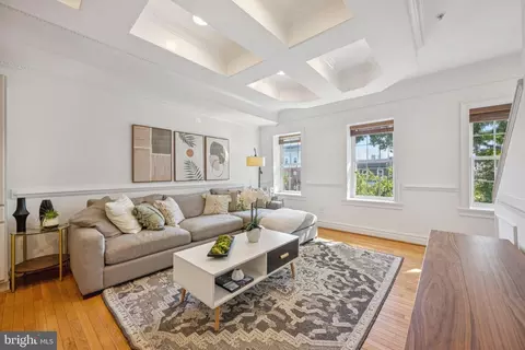224 S Street St NE #2, Washington, DC 20002