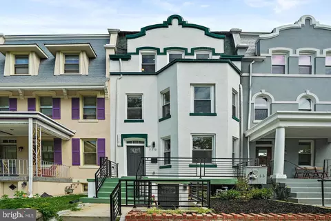 719 Quebec Pl NW, Washington, DC 20010