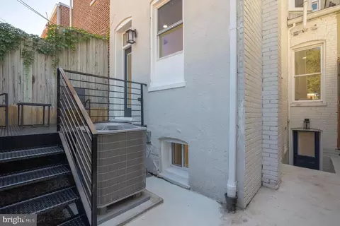 Other - 916 C St NE, Washington, DC 20002 photo 10 of 10