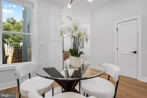 Dining - 916 C St NE, Washington, DC 20002 photo 2 of 3