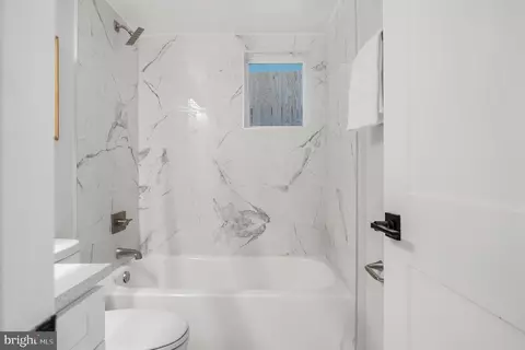 Bath - 916 C St NE, Washington, DC 20002 photo 4 of 4