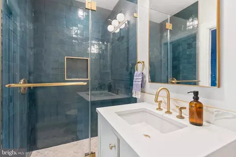 Bath - 1206 D St NE, Washington, DC 20002 photo 3 of 6
