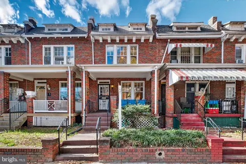 424 23rd Pl NE, Washington, DC 20002