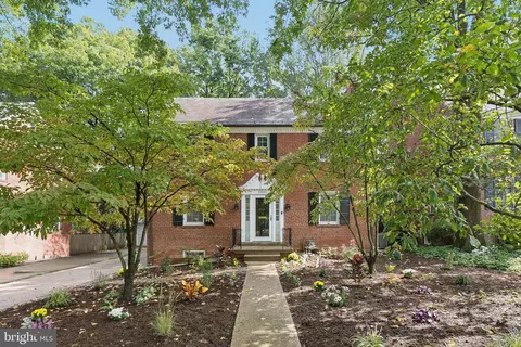 5865 Nebraska Ave NW, Washington, DC 20015
